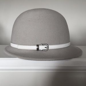 H&M Light Gray Hat Sz L